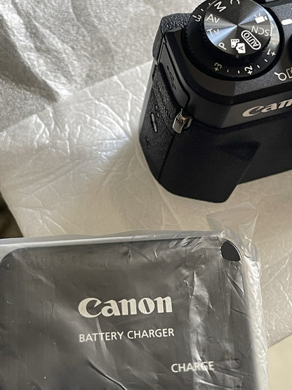 Canon Power Shot G7 X Mark II 20.1 MP Compact Digital Camera 4.2x Full HD Black