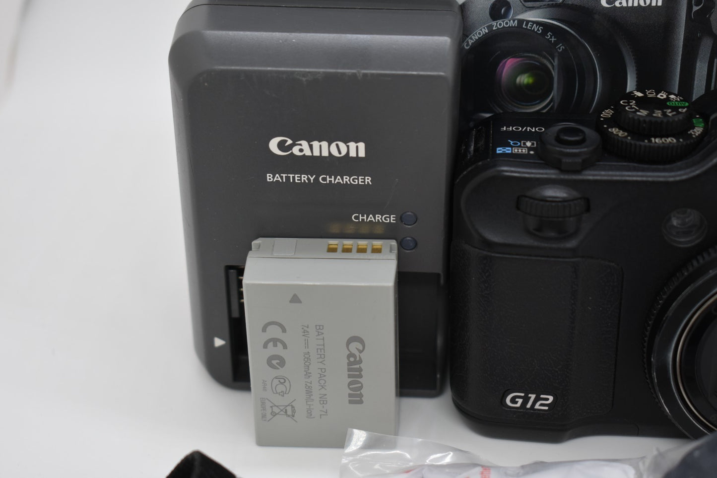 Canon PowerShot G12 Digital Camera 10.0MP 5x Optical Zoom Bundle - Fully Tested