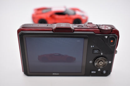 Nikon COOLPIX S9300 Compact Digital Camera Red 16.0MP Optical Zoom 18x - Tested