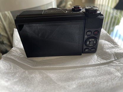 Canon Power Shot G7 X Mark II 20.1 MP Compact Digital Camera 4.2x Full HD Black
