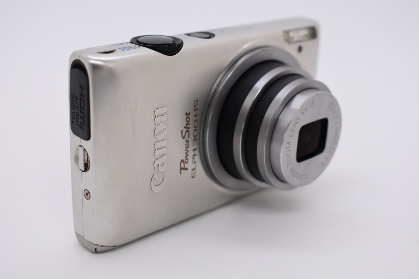 Canon PowerShot ELPH 300 HS 12.1MP Silver Digital Camera Complete