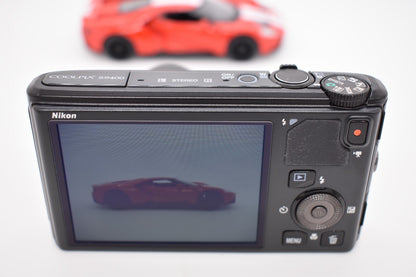 Nikon Coolpix S9400 Black 18.1MP Compact Digital Camera 18X Wide Zoom - TESTED